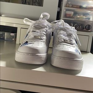 Airforce 1 butterflies men 6 women 7.5